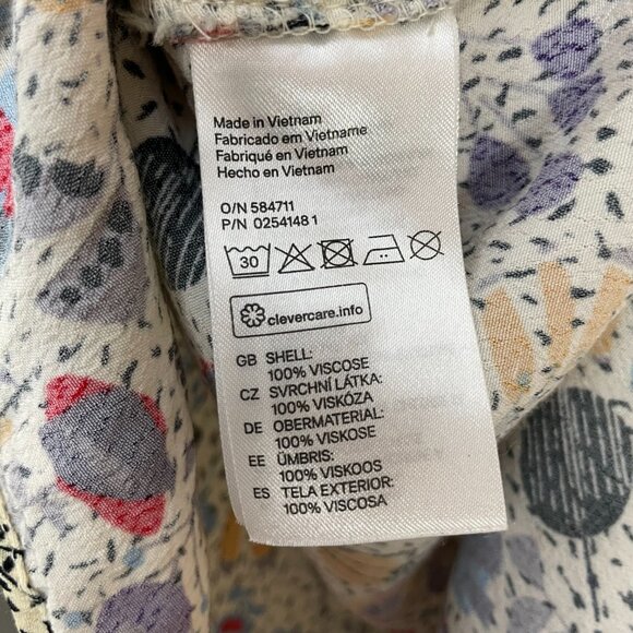 H&M Top Busy Abstract Print Eclectic High Low Cropped Sleeves Size 4 Button Back - Picture 11 of 11